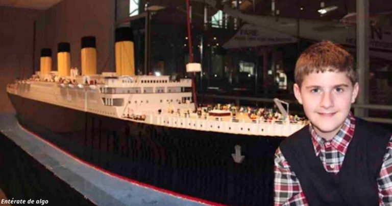 Ребёнок-аутист построил из LEGO точную копию «Титаника»!