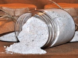 Чистка солью от негатива: избавляемся от невезения и проблем