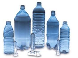 Не пейте из пластмассовых бутылок