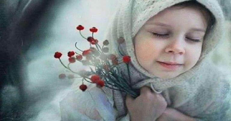 Господи, помоги и убереги, дай здоровья моей семье и близким. Аминь
