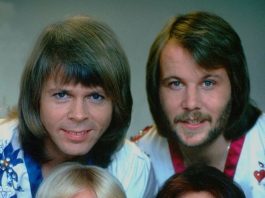 Солисты группы “ABBA” впервые за 36 лет появились вместе на публике и это нужно видеть