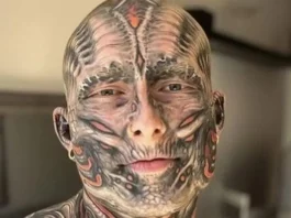 Парень покрыл 95 % своего тела татуировками: Как он выглядел 5 лет назад — до того, как их сделал