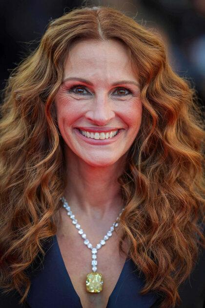 “Пишут, что я некрасиво старею и похожа на мужчину”. 56-летняя Робертс обиделась на поклонников