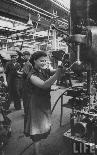 Эти фото облетели весь мир! Советские женщины глазами иностранных фотографов