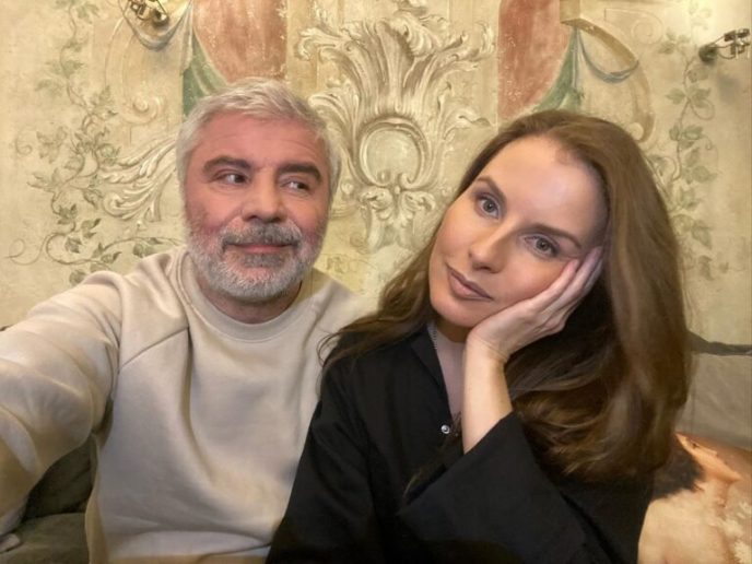 “Я предал Нино. Я это осознаю и прошу у Бога прощение”. Как выглядит первая жена Павлиашвили, которую он променял на молодую девушку