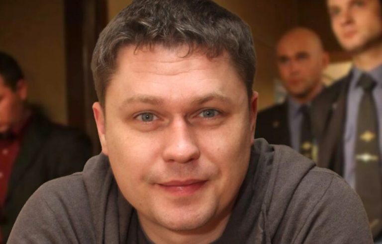 «Время забрало его привлекательность»: поклонники были расстроены внешним видом Дениса Рожкова