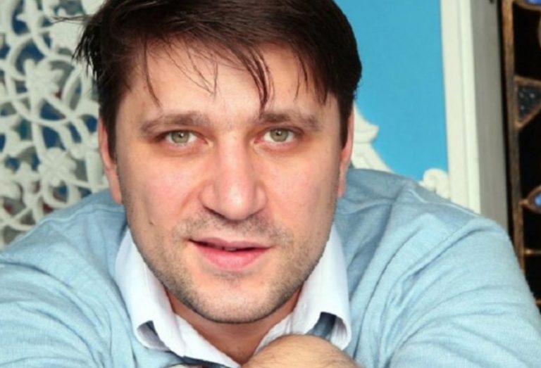 Ей-25, ему- 49. Четвертая жена Логинова младше дочери актера на 4 года