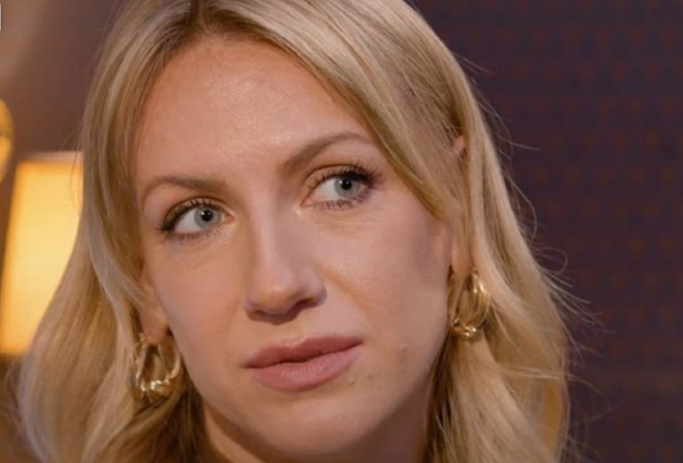 36-летняя Никитюк, по мнению недоброжелателей, пытается доказать, что она “не старая” для 28-летнего избранника