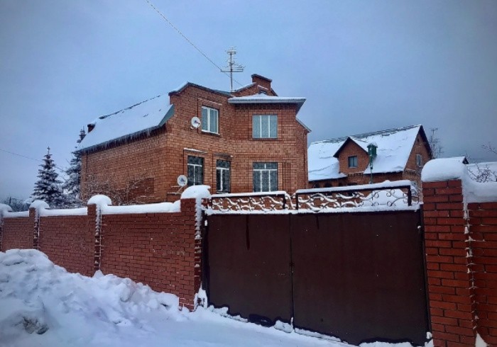 2 года пожил в частном доме и съехал. Всё дико нравилось, но возвращаться не буду. Рассказываю почему