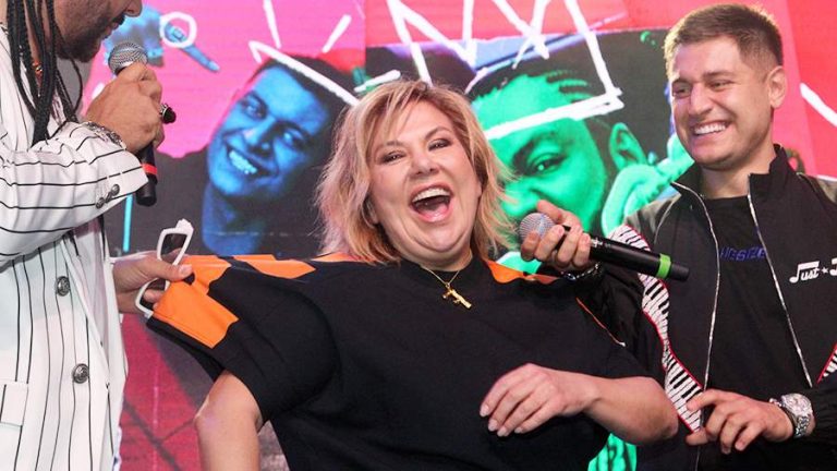 53-летняя звезда Comedy Woman Марина Федункив впервые стала мамой