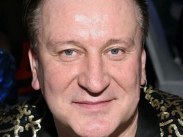 Отказывается ехать на Донбас: Сергей Пенкин рассказал о трудностях и урезанных гонорарах