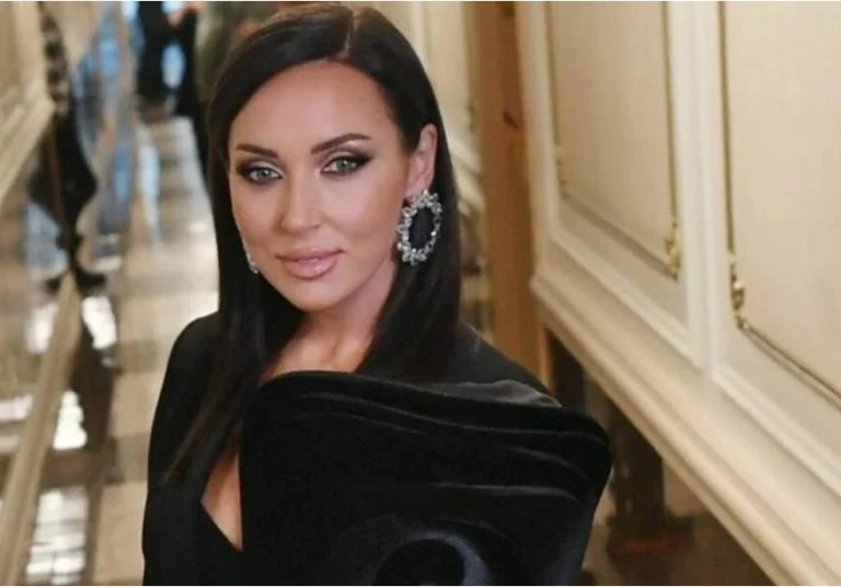 «Все терпели, и ты терпи!» — Алсу рассказала, что ее родители не поддержали её во время развода