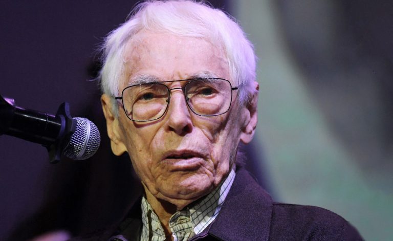 Кореянка из Ташкента. Сколько лет молодой музе 99-летнего Зацепина
