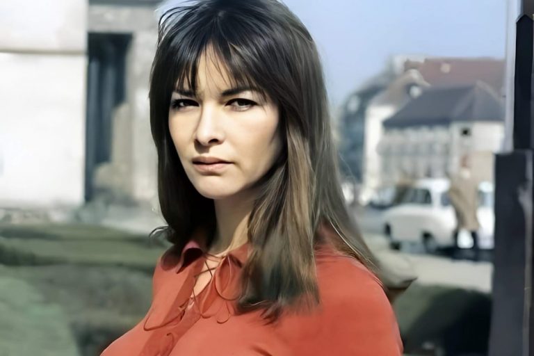 Варит варенье и ухаживает за клумбой. Как складывается жизнь 80-летней Барбары Брыльской?