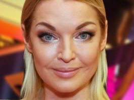 «Мое тело – дар Божий»: Исхудавшая Волочкова показала себя в прозрачном боди