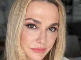 «Це ганьба! Бог вам суддя!» Сумская показала семейное фото и спровоцировала настоящий скандал
