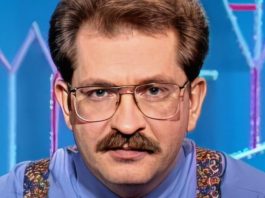 «Мурашки по коже от этого сходства»: Сын Влада Листьева стал точной копией отца