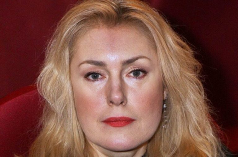 «Знать не желаю»: Шукшина высказалась о дочери-качке, которая хвастается мускулистым телом в мини-бикини