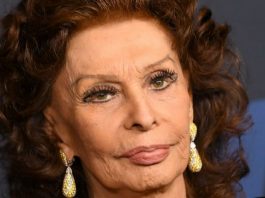 57-летний сын Лорен обвенчался с возлюбленной в Мцхете