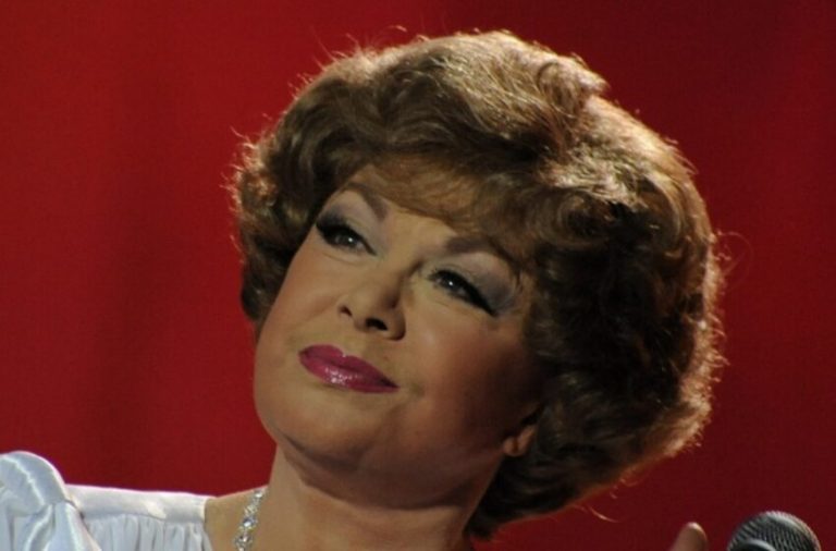 Жизнь в деревне 88-летней Пьехи. Как она сейчас?