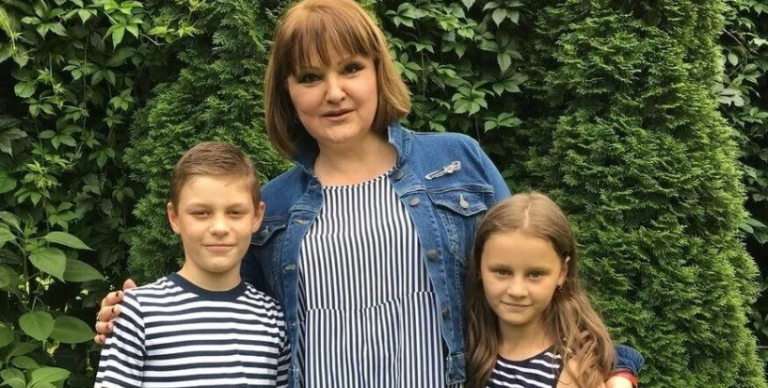 Маргарита Суханкина показала приёмных детей: суд за материнство, трагедия биомамы и главное счастье певицы