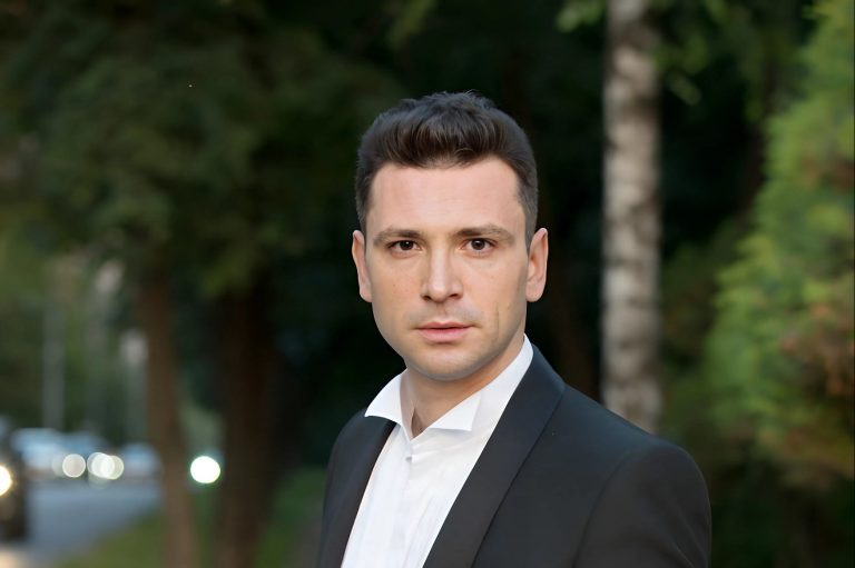 “В кармане не было и гроша”. Супруга Хабарова, с которой он в браке уже более 25 лет