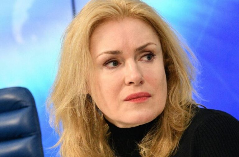 «Столкнулась с омерзительным зрелищем — люди плясали под Сердючку и „Червону руту“»: Шукшина возмутилась танцами под украинские хиты и предложила «проучить» фанатов