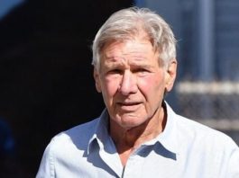 «Эту 82-летнюю легенду Голливуда не узнать!» Он поразил всех своим появлением и ввел в замешательство