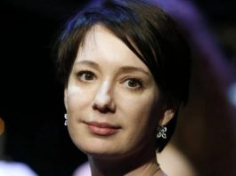 «Такие хрупкие, но такие сильные…» Хаматова показала 87-летнюю Ахеджакову, а поклонники не смогли сдержать слёз