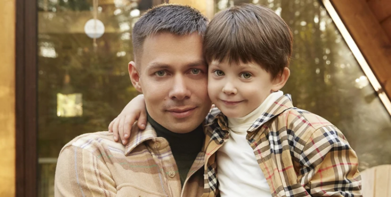 Глядя на фото 10-летнего сына Стаса Пьехи, многие не верят, что это мальчик его сын