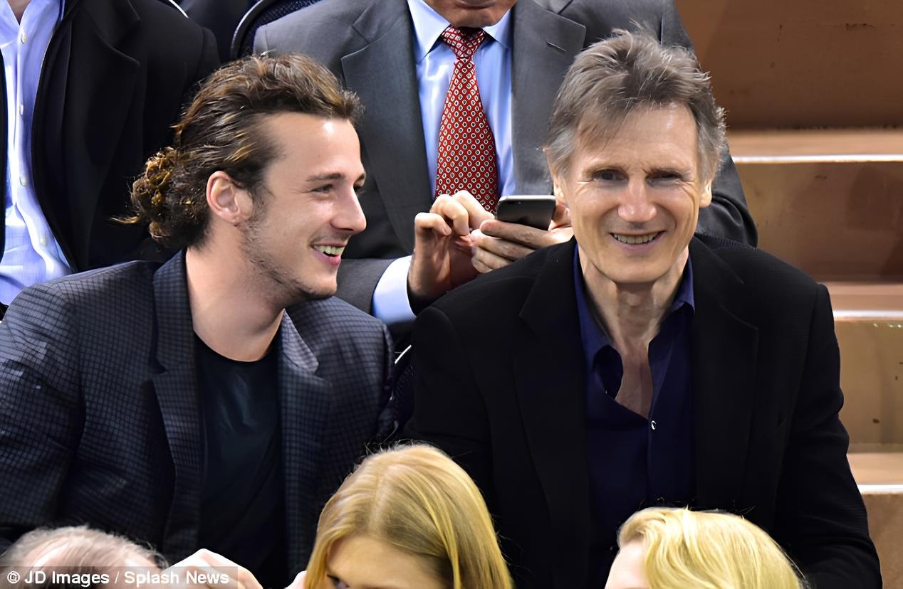 Лиам Нисон с сыном Майклом