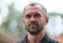 Звезда “Тайн следствия” показал подросших наследников и красавицу- жену