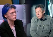 Дочь Михаила Ефремова и Ксении Качалиной, которая просит называть себя Сергеем, призналась, что не может вспомнить о матери ни одного теплого момента