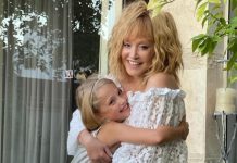 «Всё-таки мамины гены»: Галкин показал новое фото Лизы и ударил по слухам о материнстве Пугачёвой