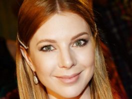 «Старинный замок»: Подольская показала интерьер семейного особняка