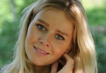 Кузнецова обнародовала памятное фото с коллегами