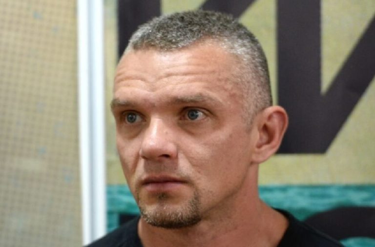 Слетел с катушек? Владимир Епифанцев бросил жену ради её подруги, а потом связал жизнь с девушкой младше на 24 года