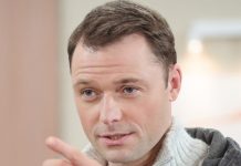 Илья Носков, известный российский актер, уже 20 лет счастлив в браке с женщиной, которую он называет своей поддержкой и вдохновением