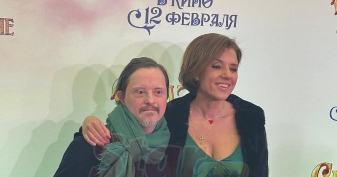 Ксения Алферова появляется на публике с приемным сыном после расставания с Егором Бероевым