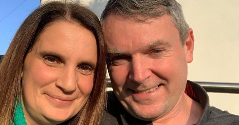 Родила уже двадцать второго ребенка в 44 года. Как живет британская многодетная семья Рэдфорд?