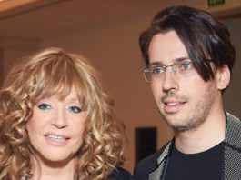 «Яйцеклетка не ее. Понятно же, кто мать детей»: Собчак на пару с депутатом раскрыла тайну Пугачевой