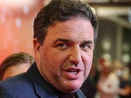 «За что меня невозможно не полюбить?» Возлюбленная Виторгана задала вопрос, на который получила неожиданно прямой ответ