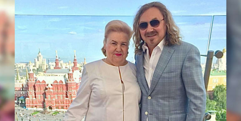 “Недолюбливала Королеву и считала ее “плебейкой”. Проскурякова показала 84-летнюю свекровь