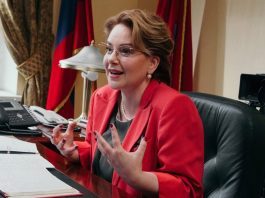 «Такая бабка стала»: изменения во внешности одной из самых красивых актрис потрясли Сеть