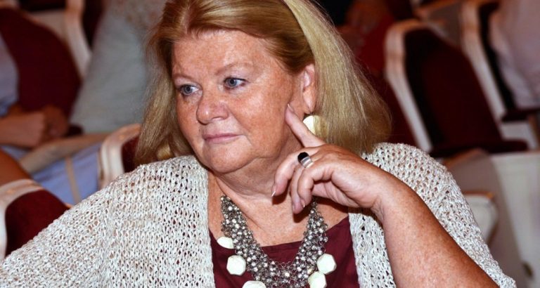 Никакой пластики и инъекций! 77-летняя Ирина Муравьева восхищает своим внешним видом