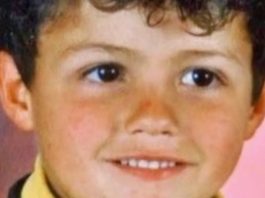 От застенчивого мальчика с большими мечтами до самого известного футболиста планеты: узнаёте ли вы его?