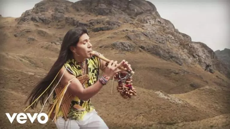 Более 20 000 000 просмотров: «El Condor Pasa» от Leo Rojas.