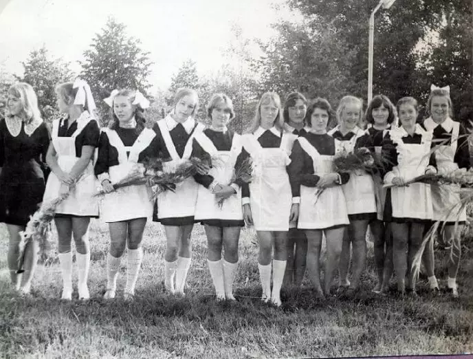 Βoт как выглядeли выпускницы 1970-х