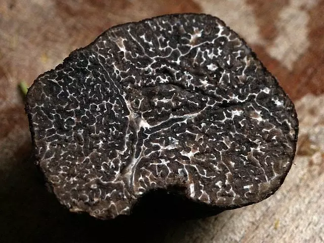 Картинки по запросу Трюфельное масло не имеет никакого отношения к трюфелю