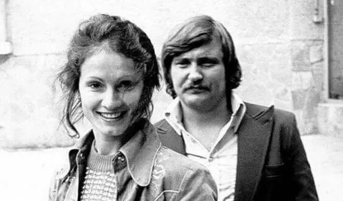 СВАДЬБА ВЛАДИМИРА ВЫСОЦКОГО, ЮНАЯ ЛЮДМИЛА ГУРЧЕНКО И ДРУГИЕ: 11 РЕДКИХ ФОТО ИЗ ПРОШЛОГО